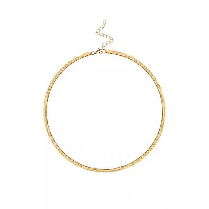 Balos Herringbone Necklace